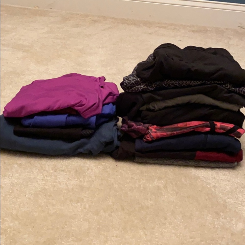 Workout collection! 9 workout pants and 5 shirts!